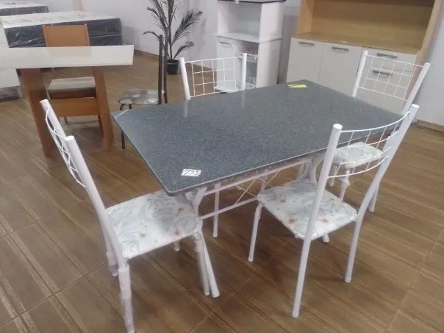 Mesa com vidro + 4 cadeiras em promoção - Foto 4