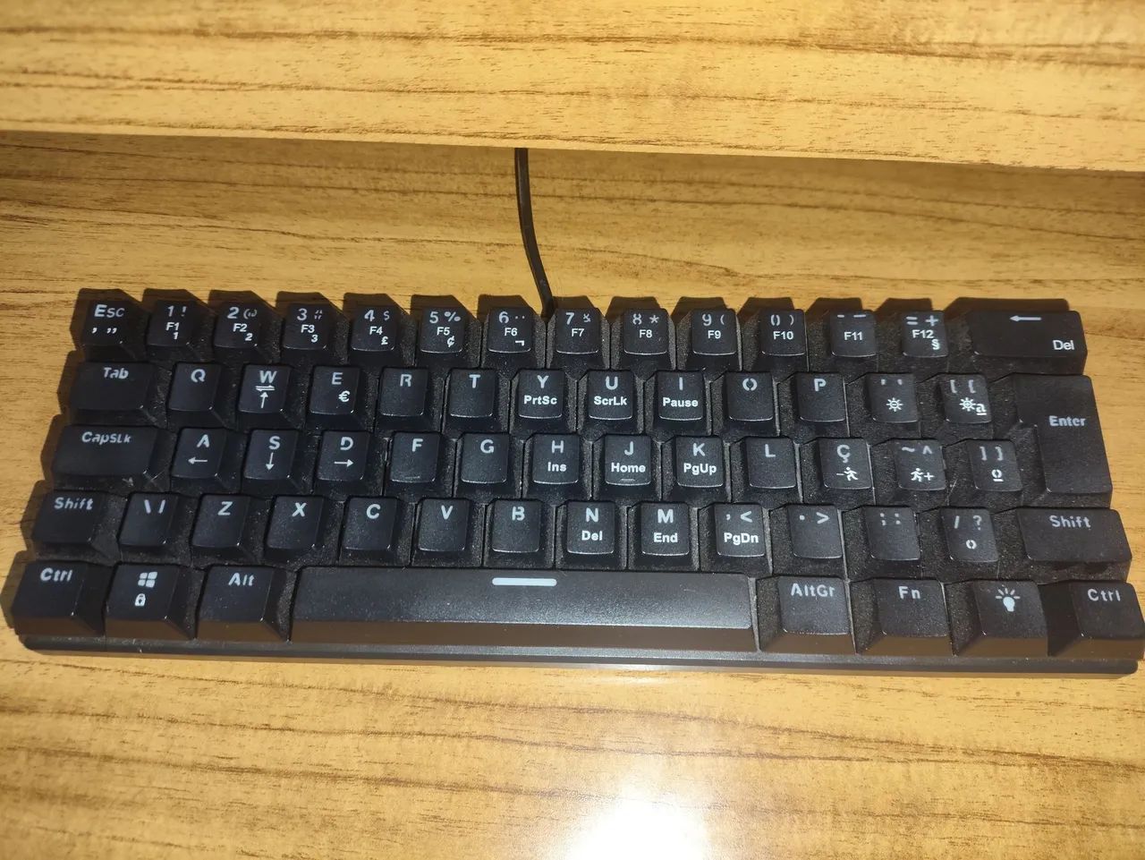 Teclado mecânico 60% Switch Red