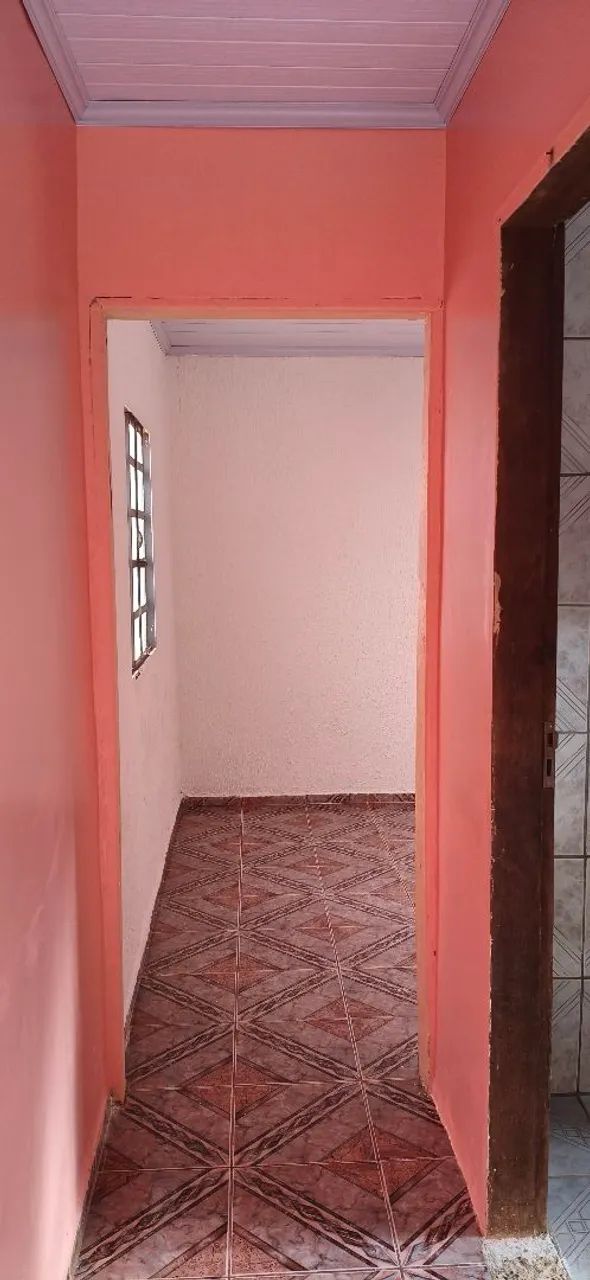 Aluga-se casa de fundo de um quarto - Foto 5