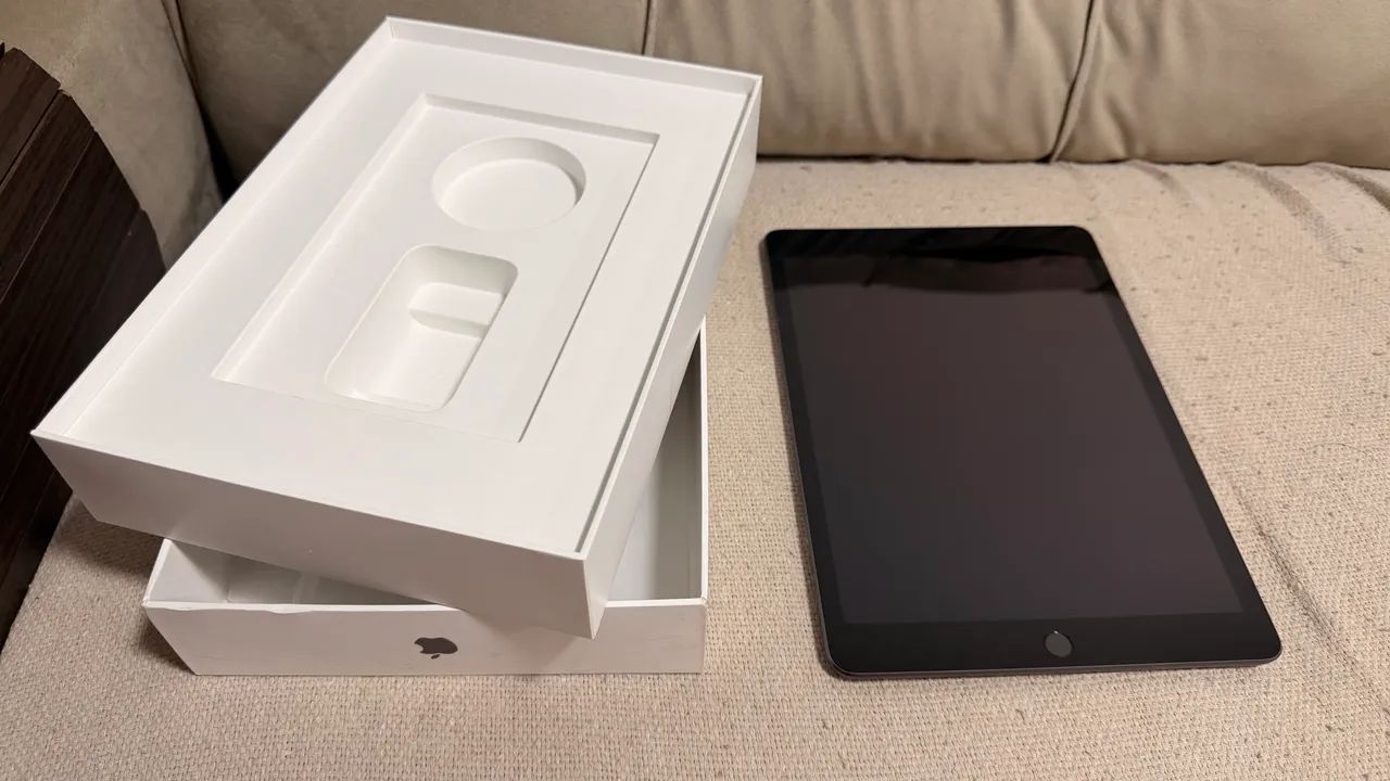 iPad 9 de 64gb + caneta original + capinha 