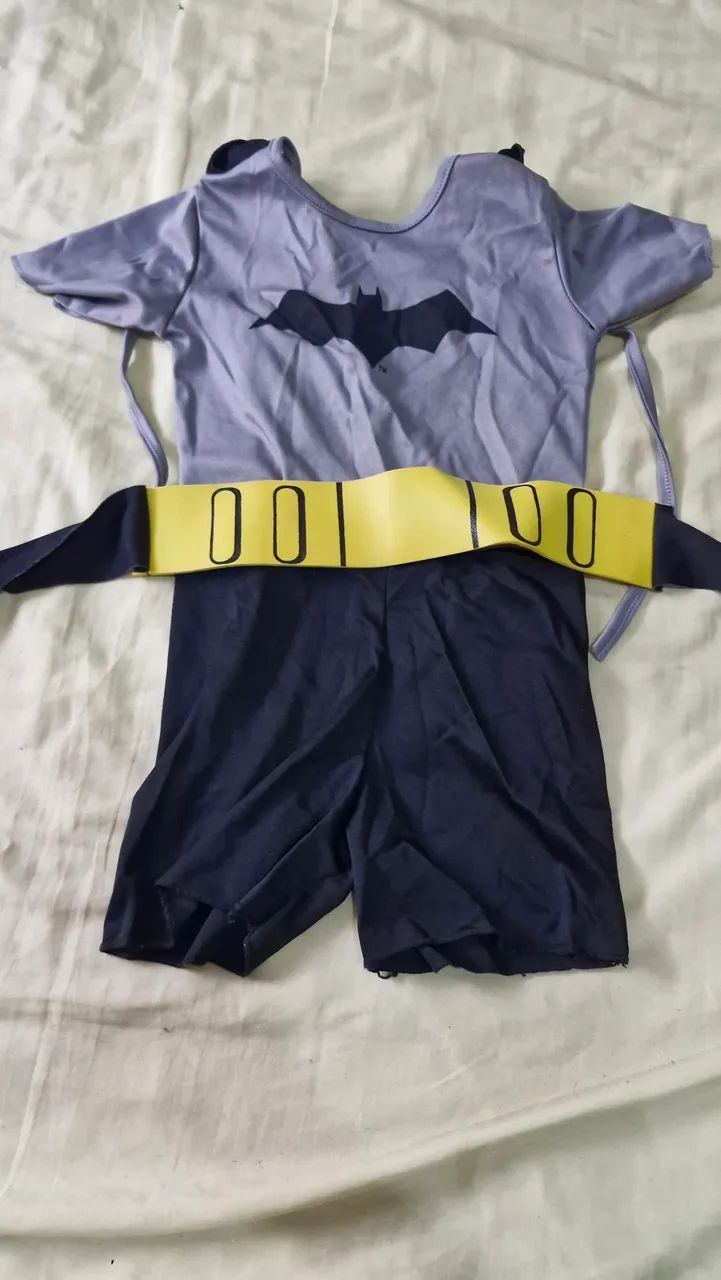 Fantasia infantil do Batman 