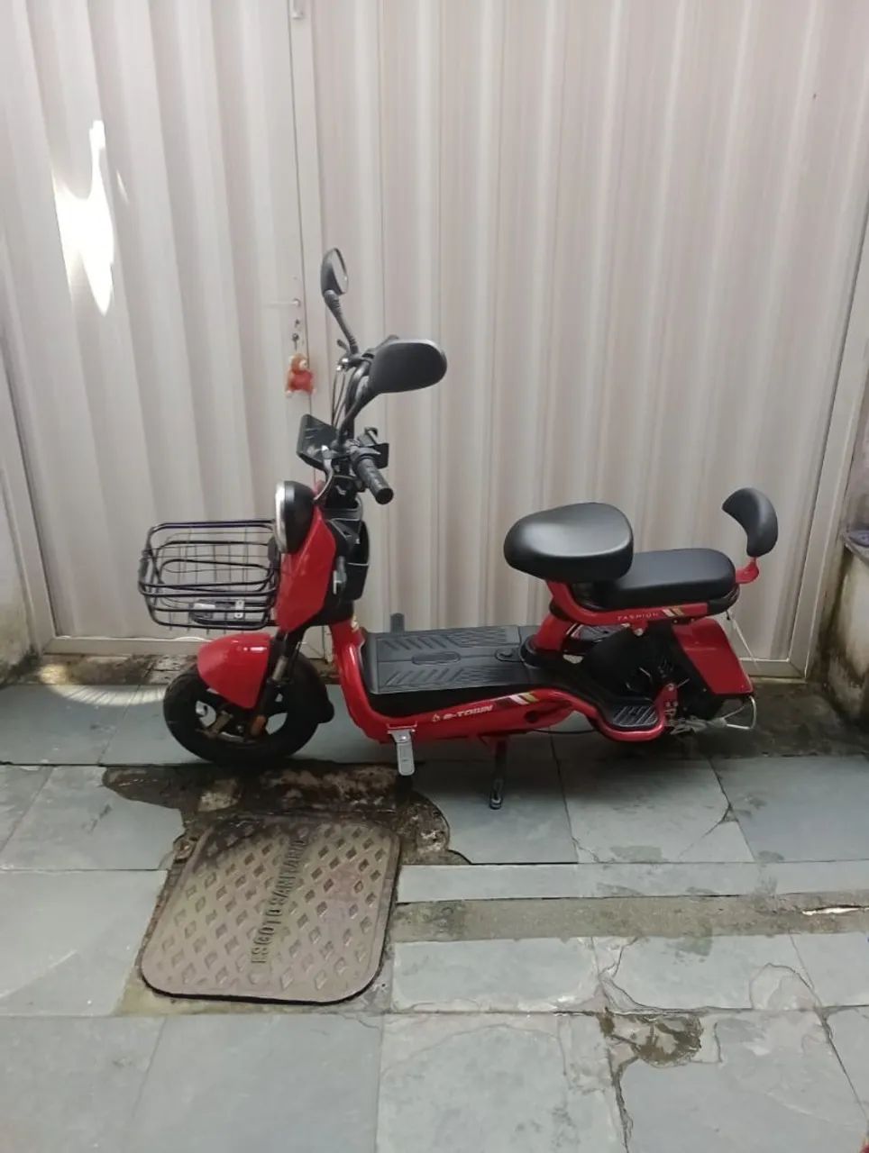 Scooter elétrica 