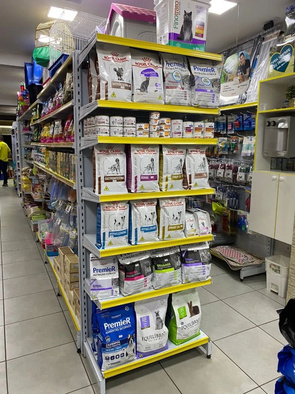 gôndolas  pets shopping  com porta palhete  - Foto 2
