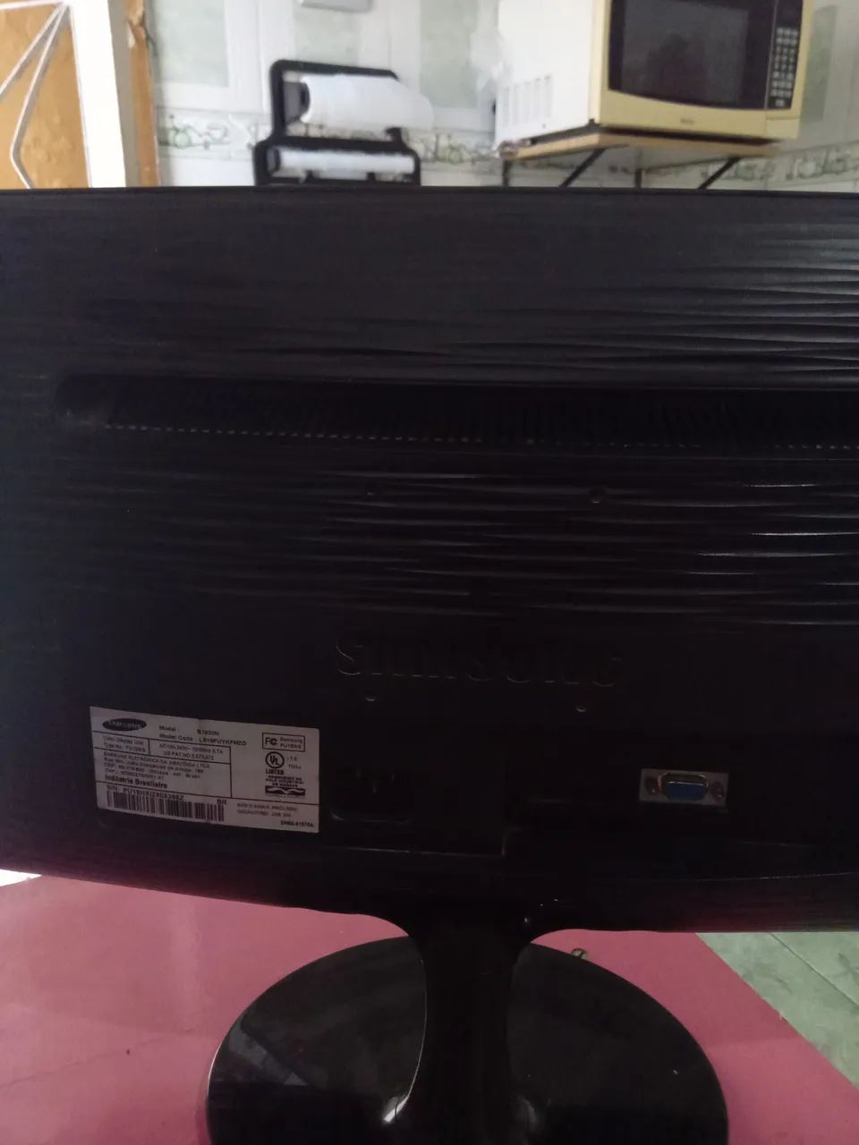 Monitor Samsung syncmaster B1930n 18,5 polegadas  - Foto 4
