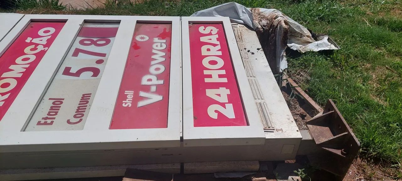 A negócia um totem de posto de gasolina  - Foto 4