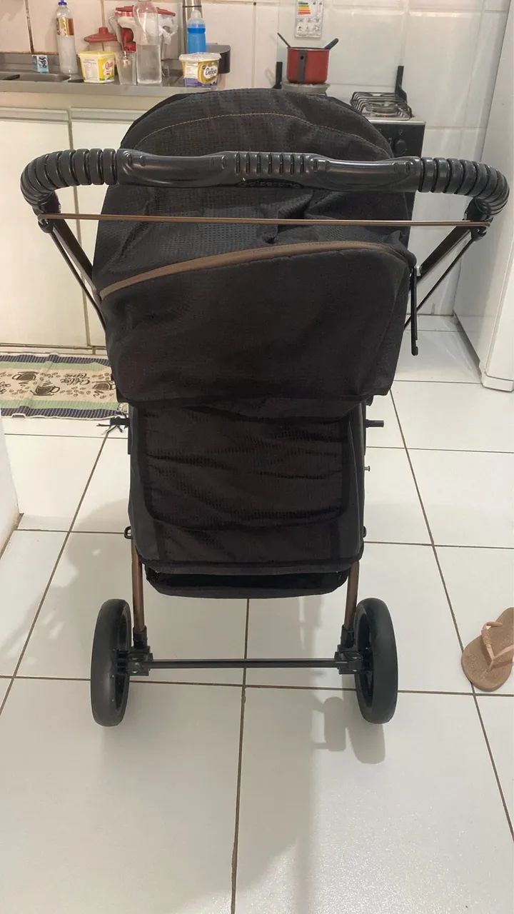 Vendo Carrinho de bebê - Foto 4
