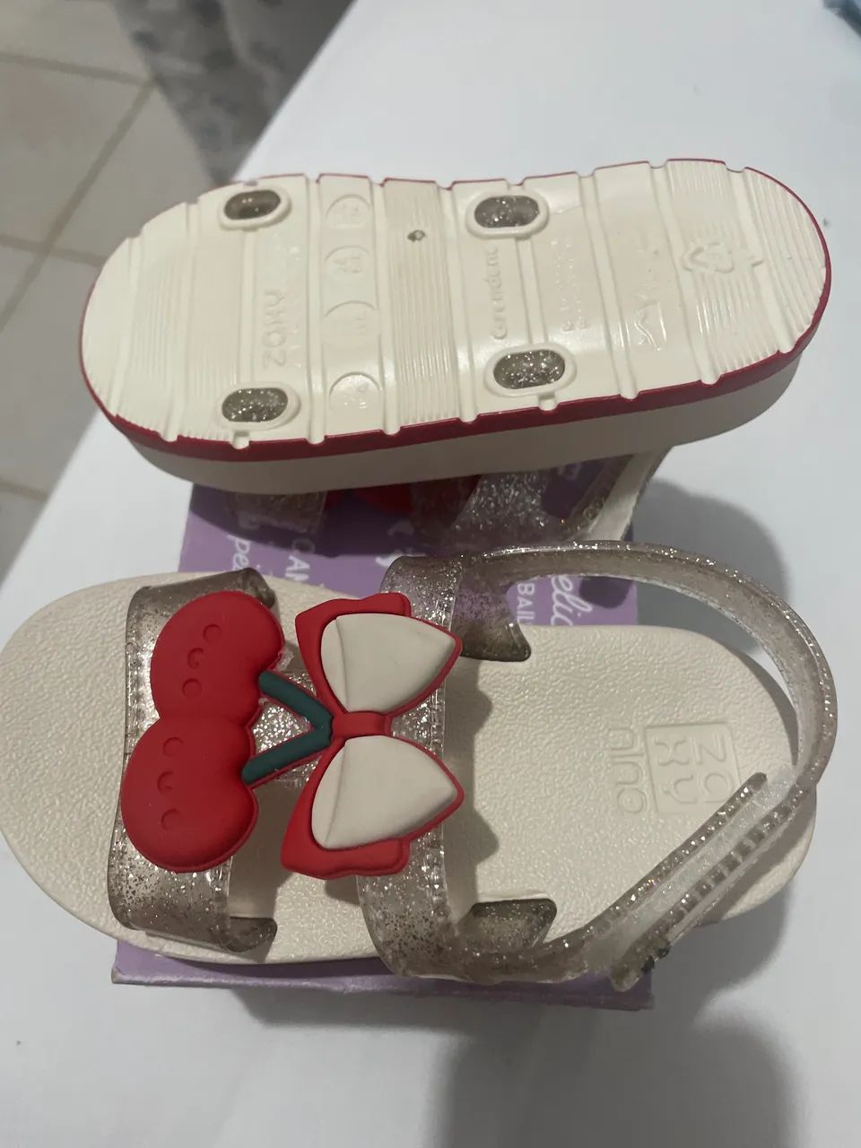 Vende -sé sandália infantil  - Foto 2