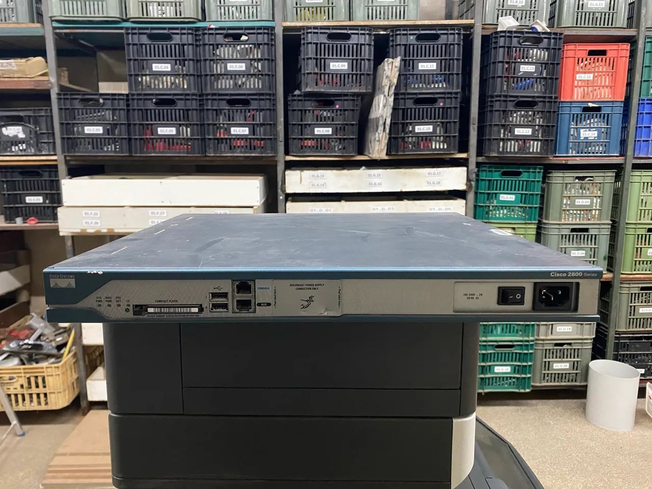 Roteador corporativo Cisco 2811
