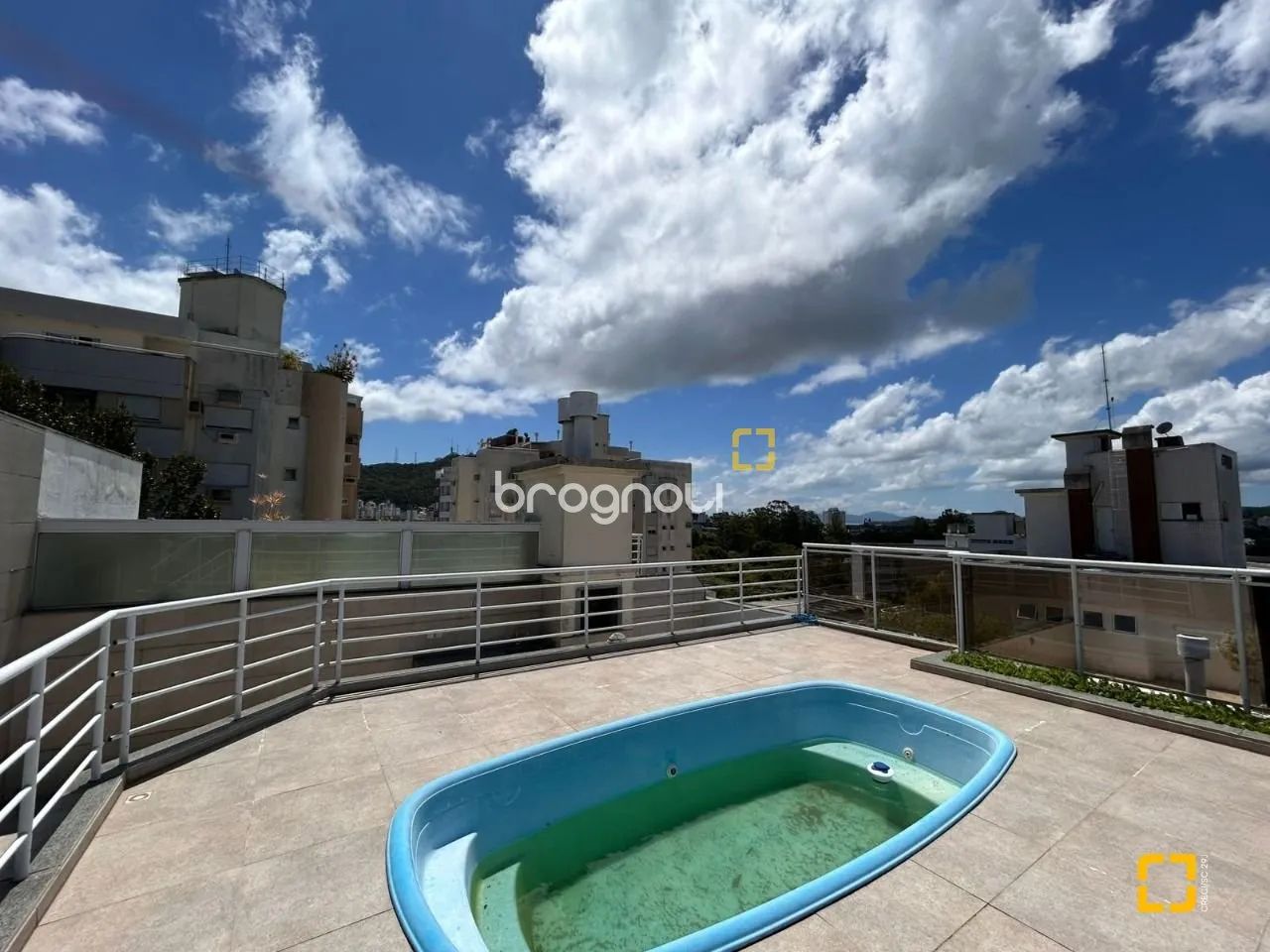 Cobertura Plana | 4 dorm | 2 vagas | Córrego Grande