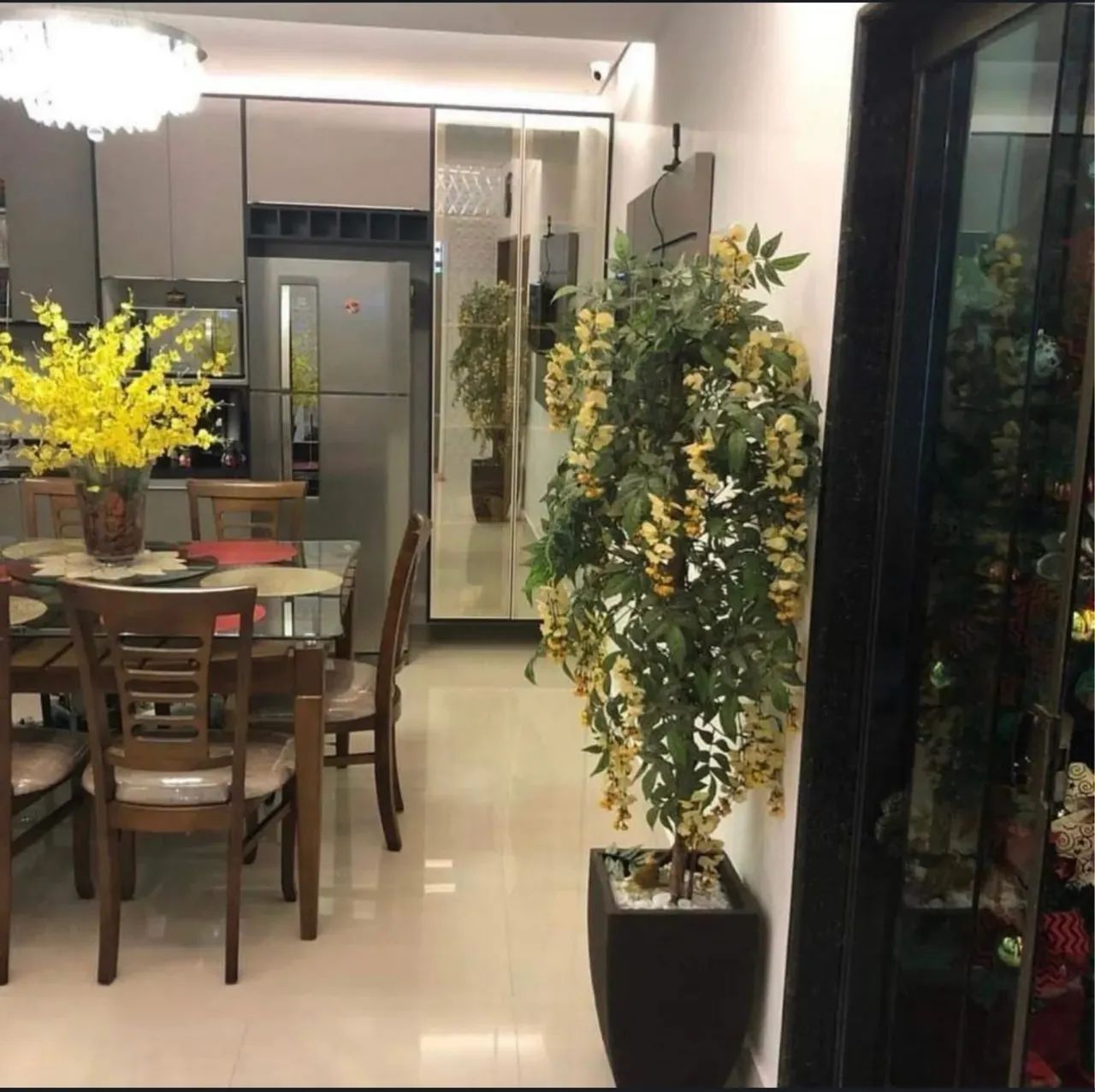 Casa linda com excelente localização  - Foto 3