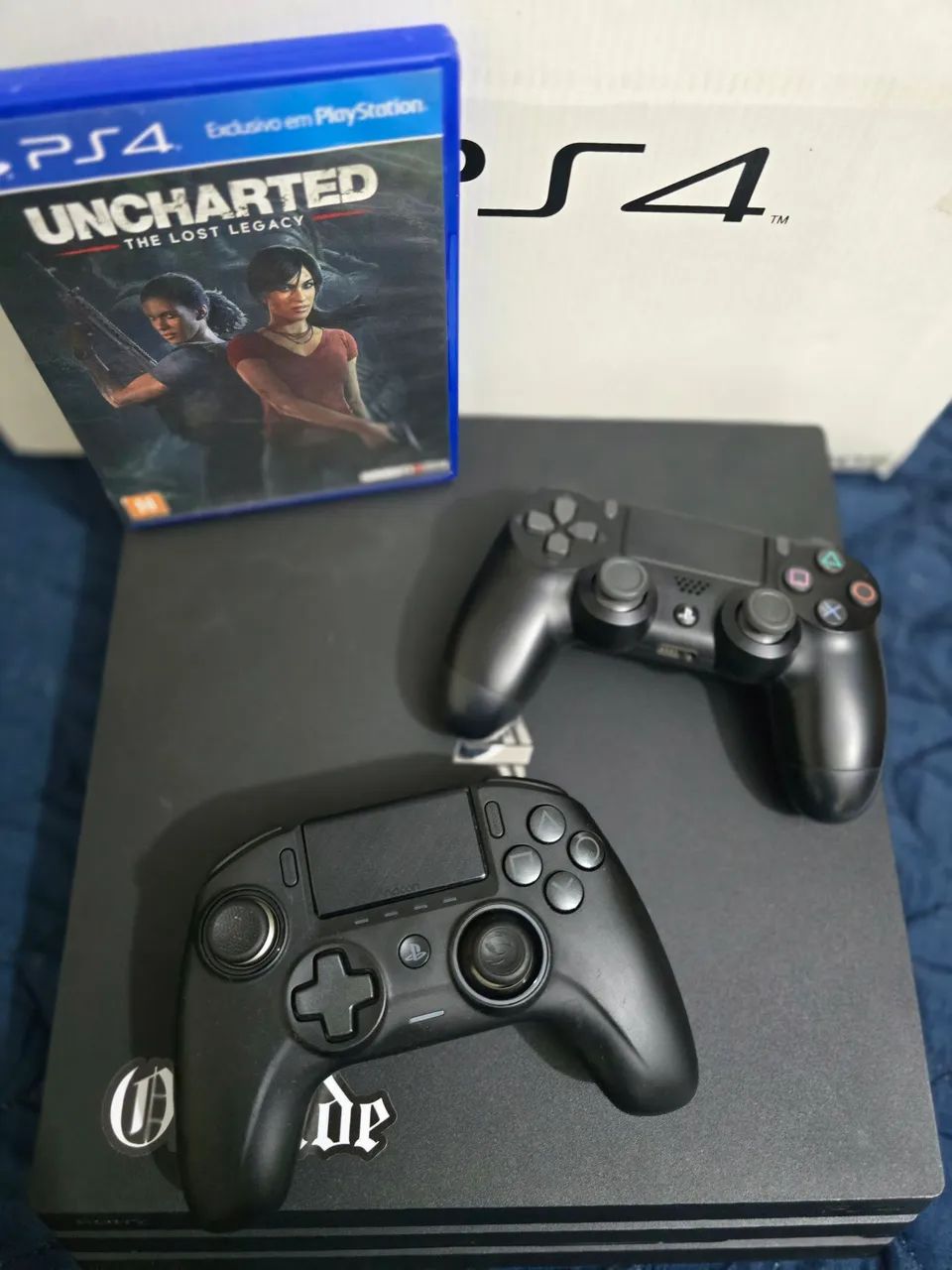 PS4 PRO 1TB Colecionador - Consoles de Vídeo Game - Centro