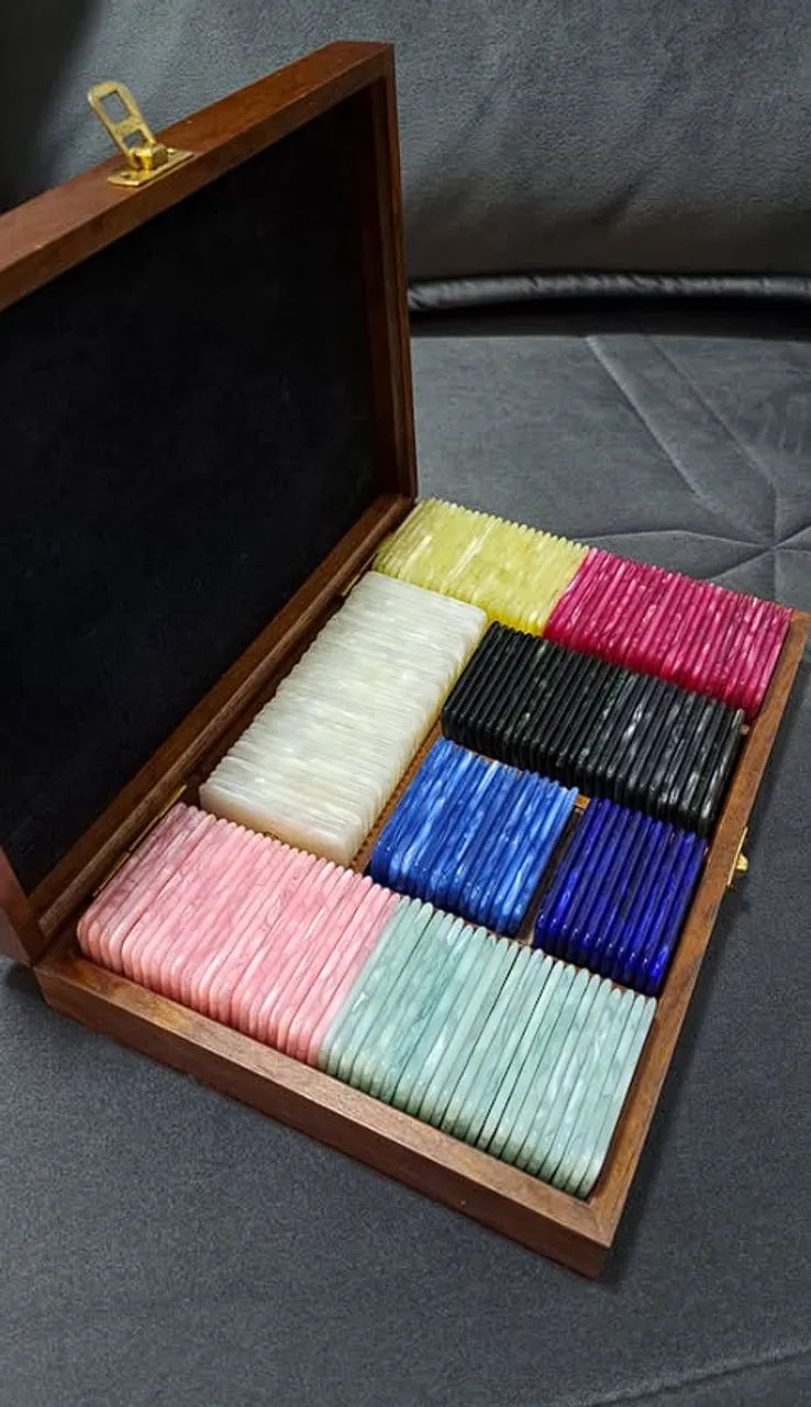 Estojo de Poker com fichas em madre pérola - Foto 3