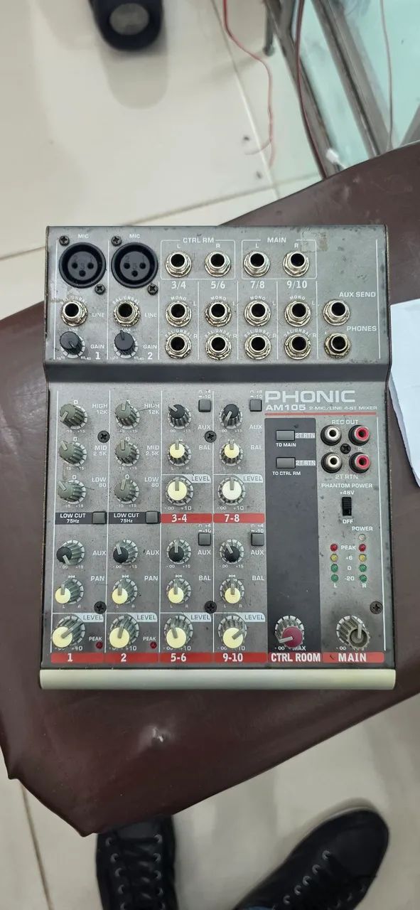 Mesa de som phonic