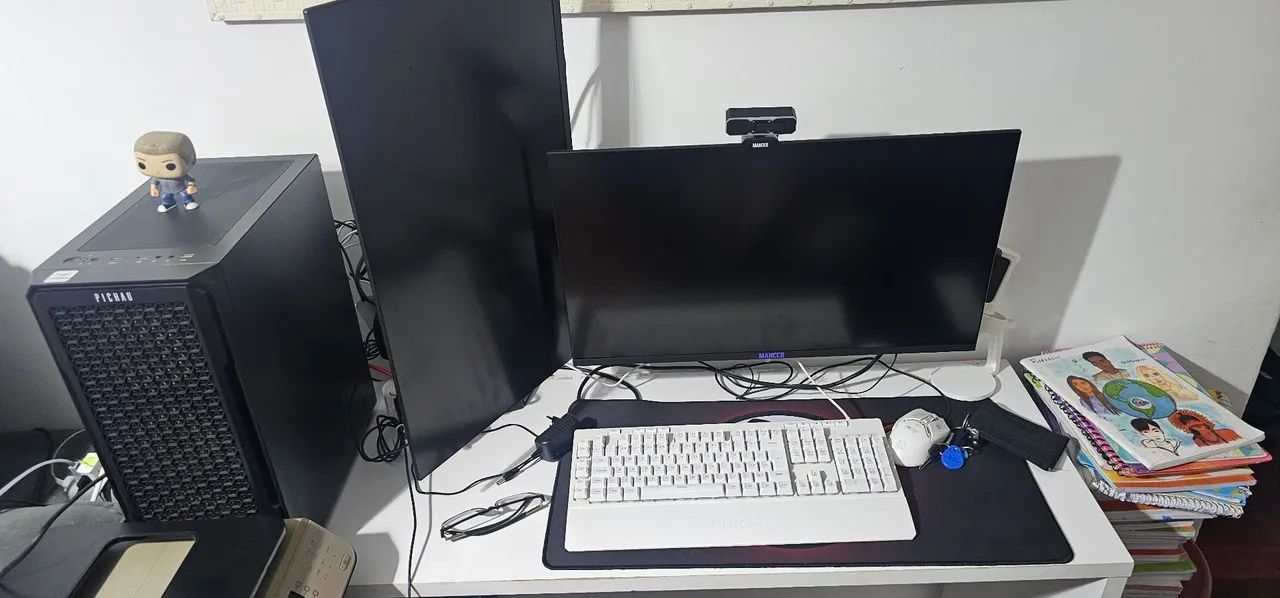 Pc gamer. 2 monitores. Troco por ps5 pro