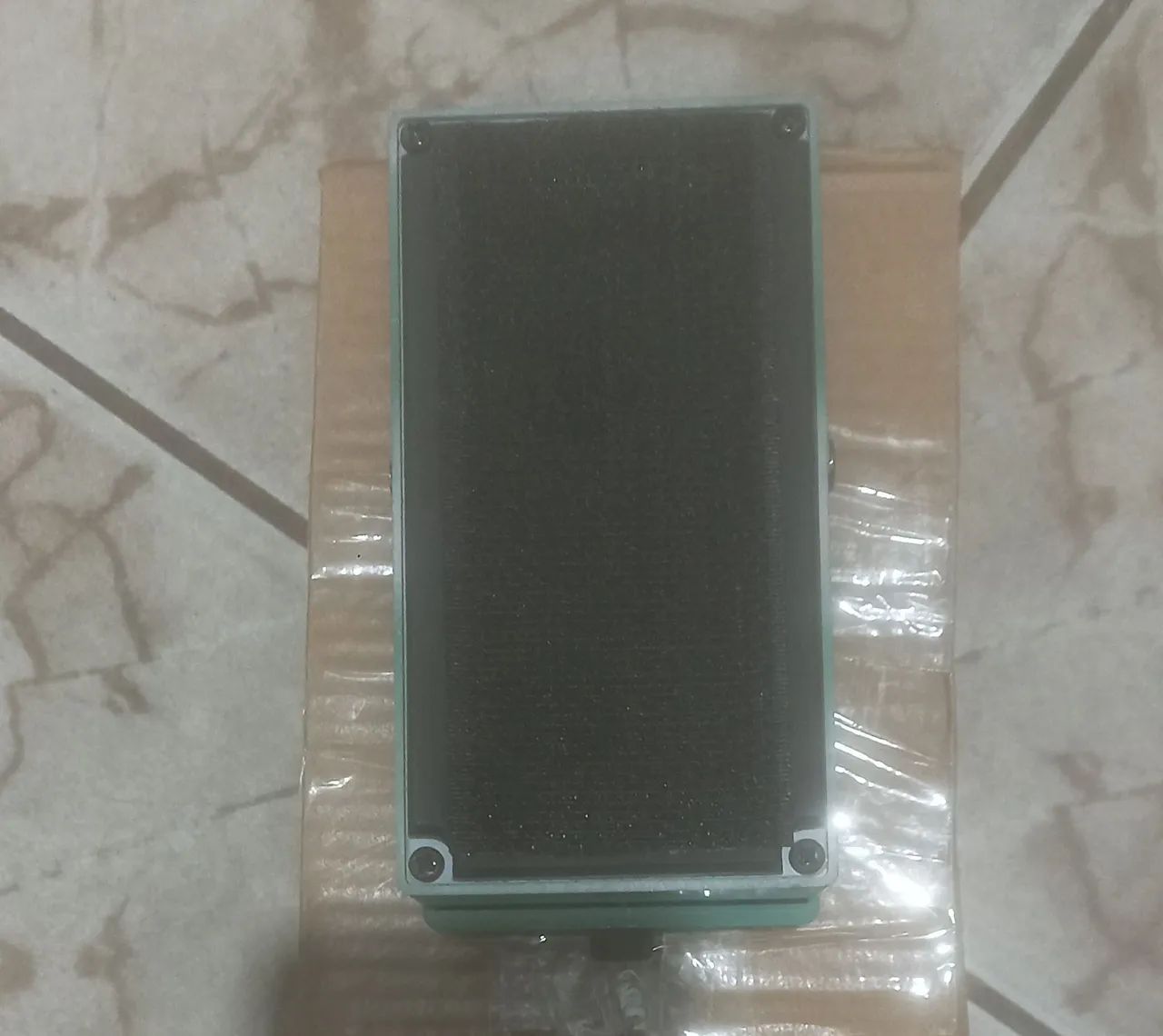 Pedal Boss Tremolo TR-2 excelente estado!!! - Instrumentos