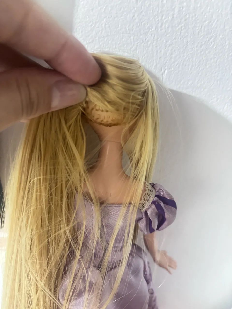 Barbie Rapunzel Disney - Foto 4