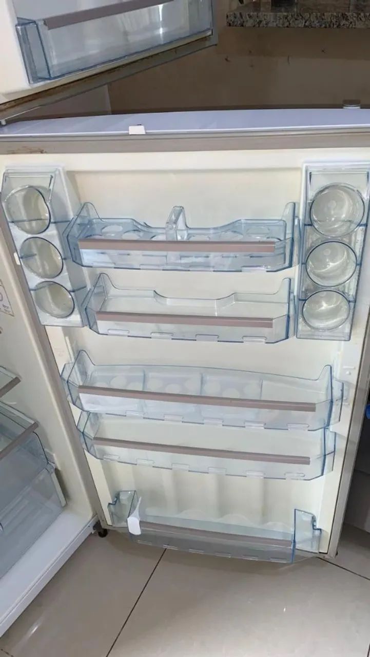 Geladeira com defeito 