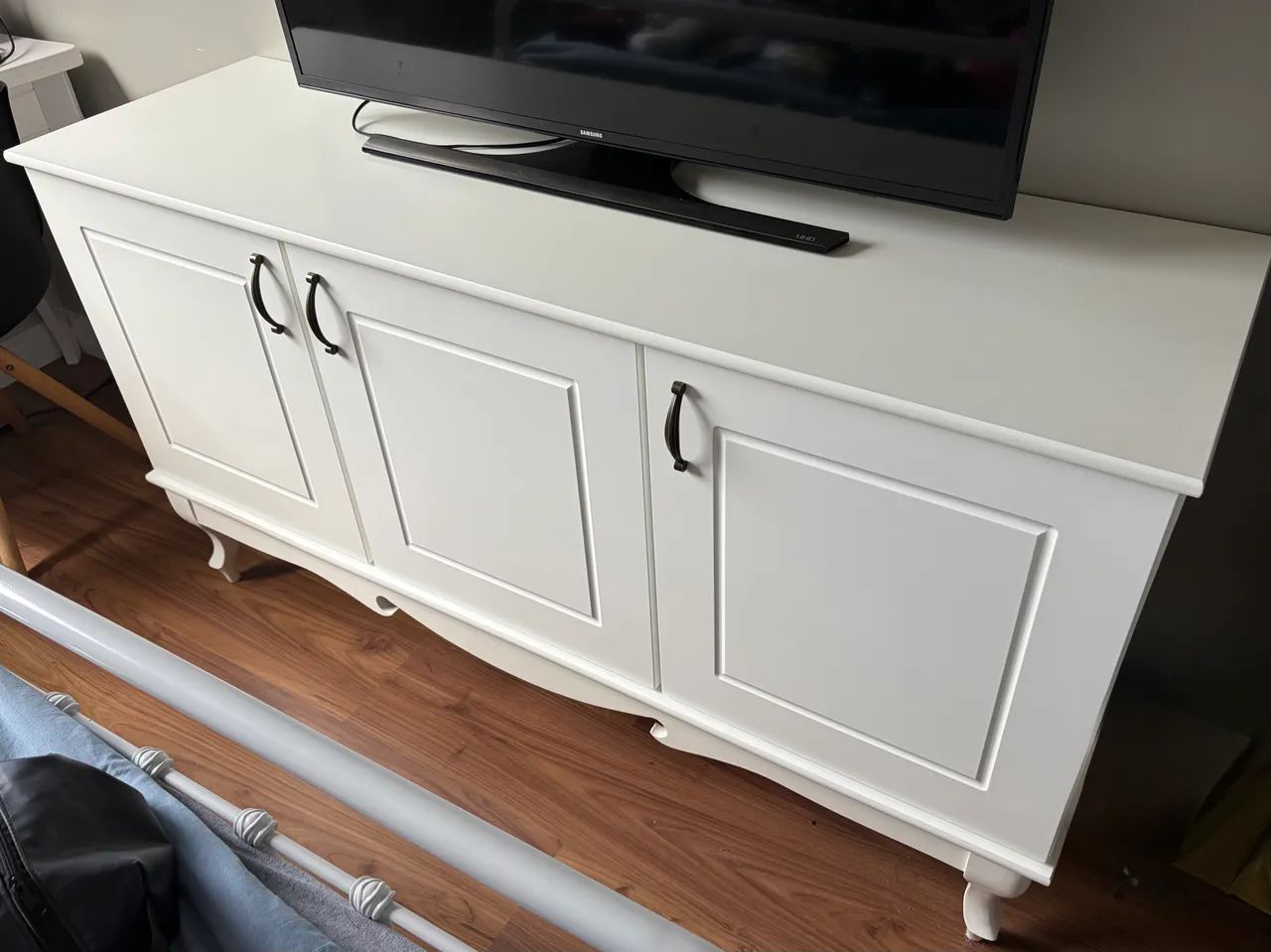 Contemporary white buffet65704320007171121