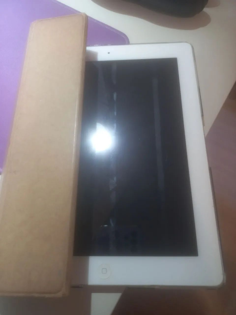 I PAD APPLE terceira geração com capa e carregador 