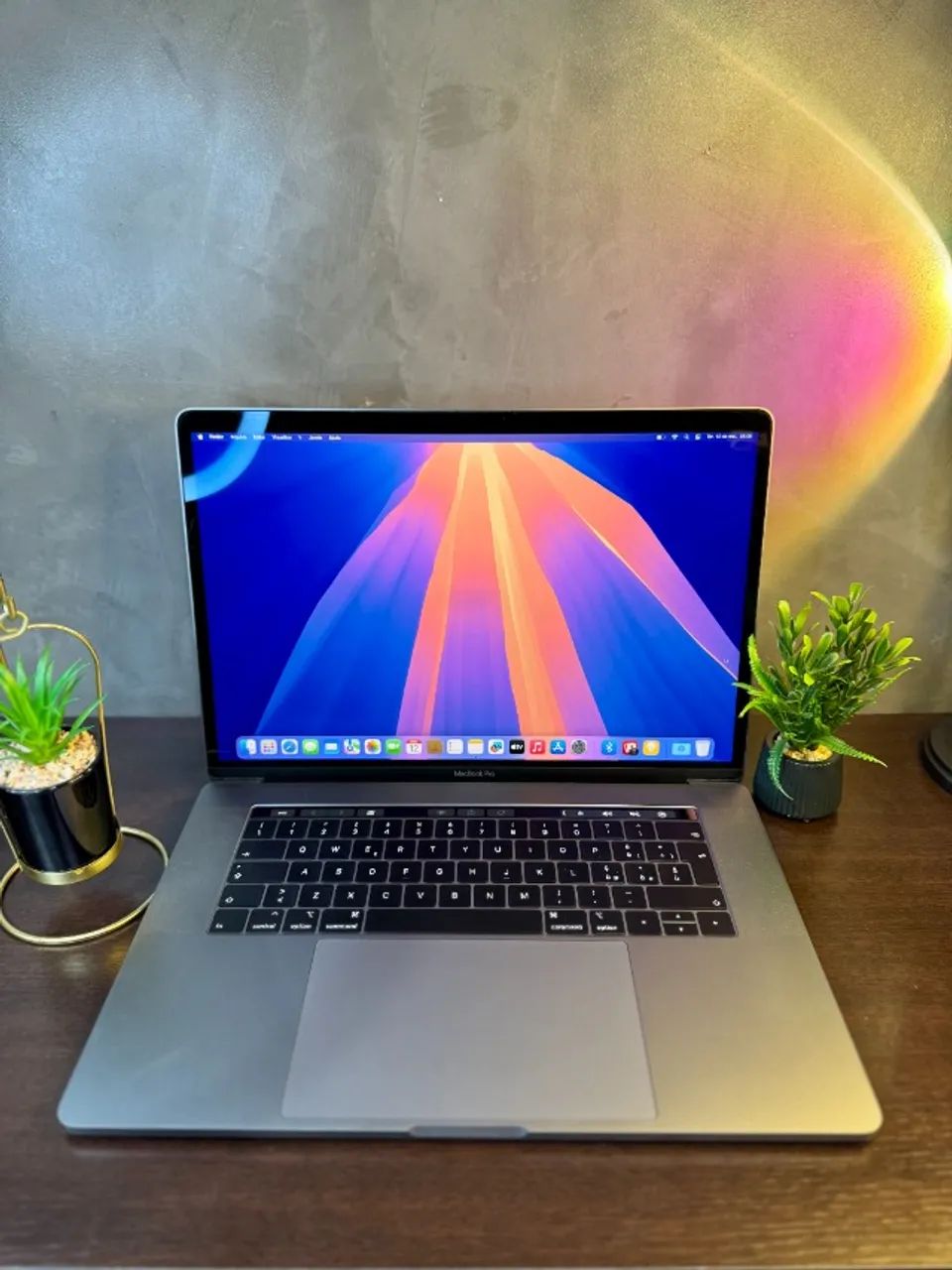 Macbook Pro 15'2018 - Notebooks - Cremação, Belém 1501689207 | OLX