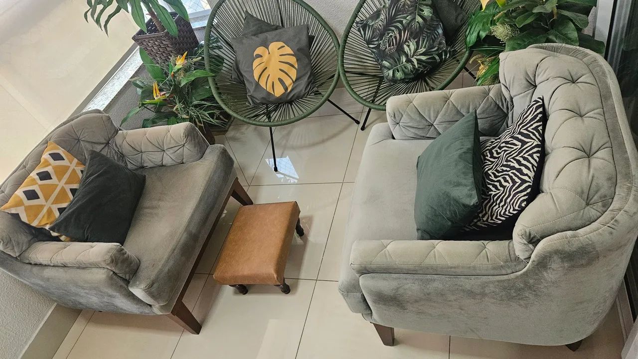 Poltrona decorativa em veludo - Foto 4