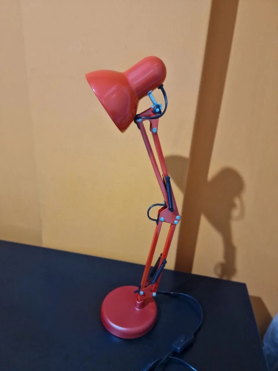 Luminária de Mesa Articulável - Foto 5