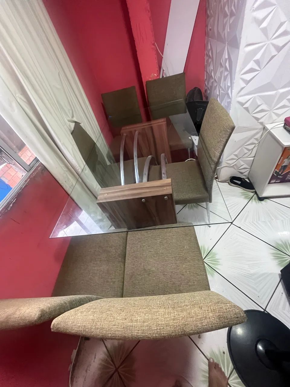 Mesa com 6 cadeiras - Foto 2