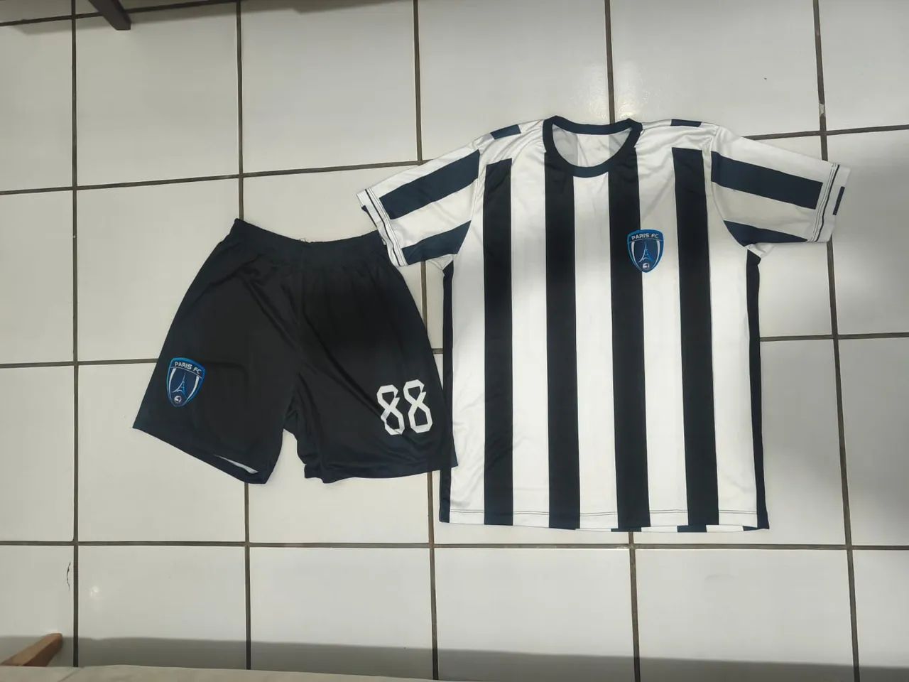 VENDO UNIFORME TIME COMPLETO  - Foto 2