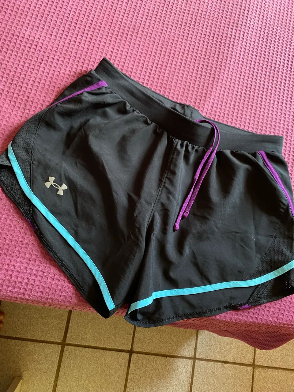 Short Under Armour  - Foto 4
