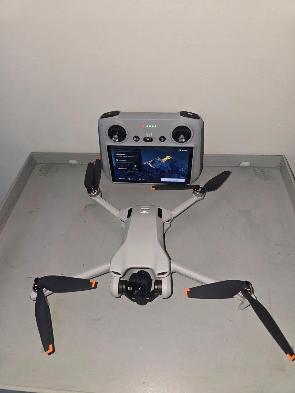 Drone DJI Mini 3 combo fly more c/ tela novo - Foto 3