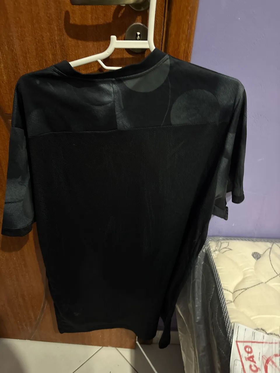 Camiseta Treino Nike tamanho GG - Foto 2