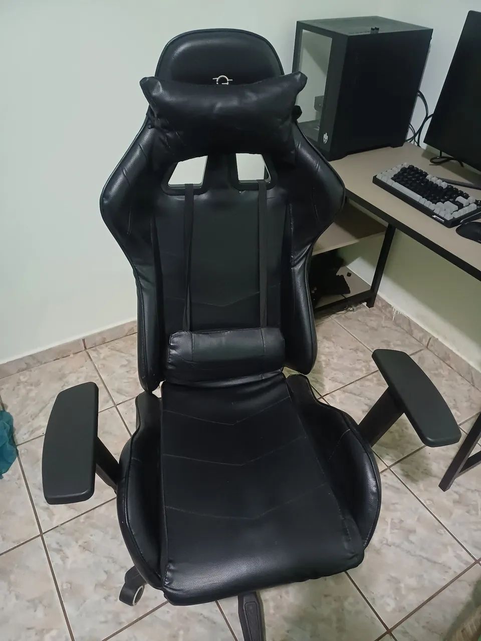 Mesa e cadeira gamer  - Foto 3