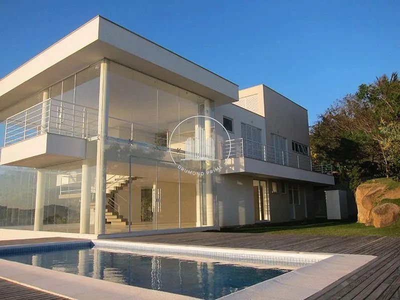 Casa de Condomínio