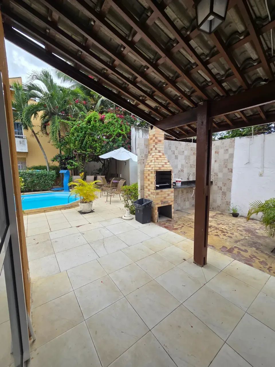 Farol de Itapuã - Quarto e sala a uma quadra da praia - Foto 4