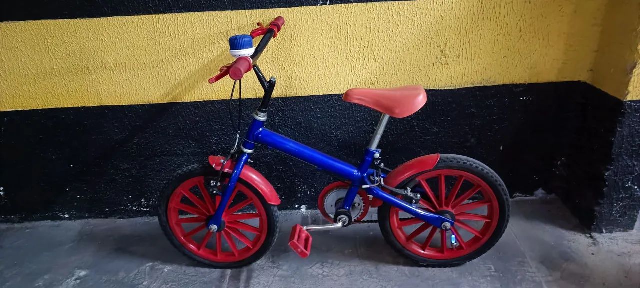 Bicicleta infantil Homem Aranha - Foto 4