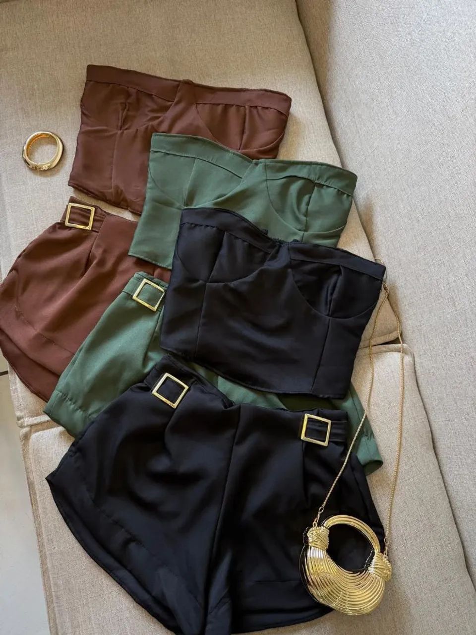 CONJUNTO FEMININO CROPPED + SHORT | VERDE MILITAR