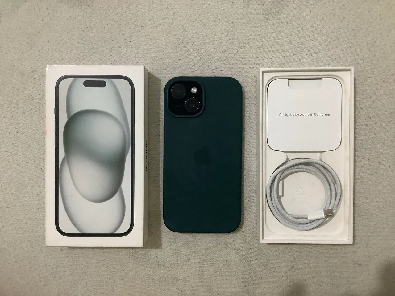 iPhone 15 128GB Completo + Caixa + Carregador + Capinha