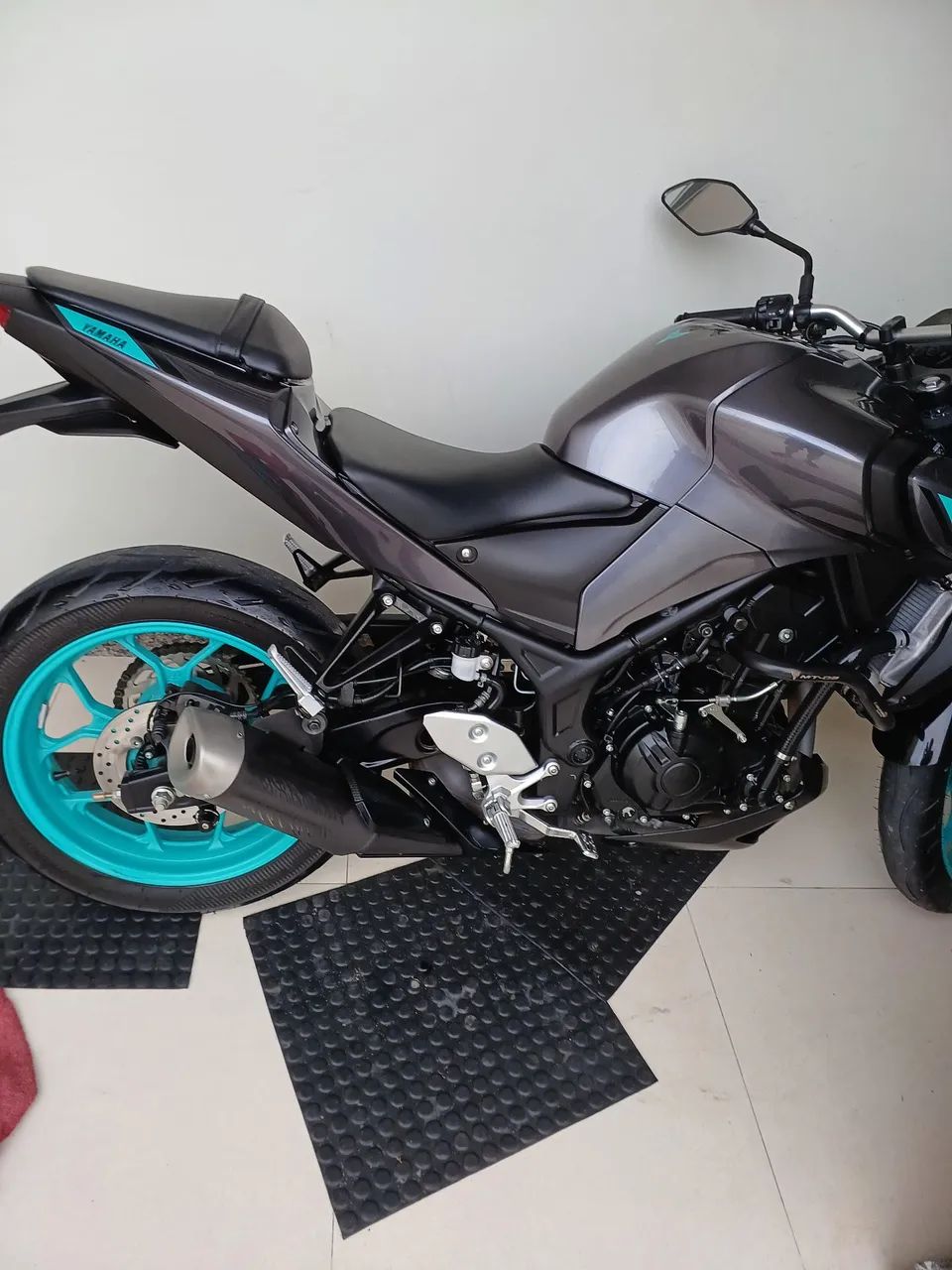 Mt 03 baixo km