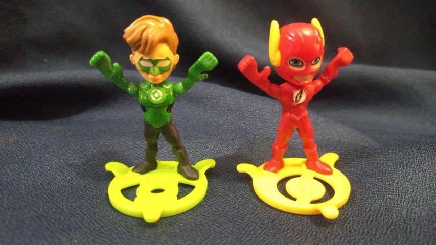 Liga da Justiça - Kinder Ovo - Foto 4