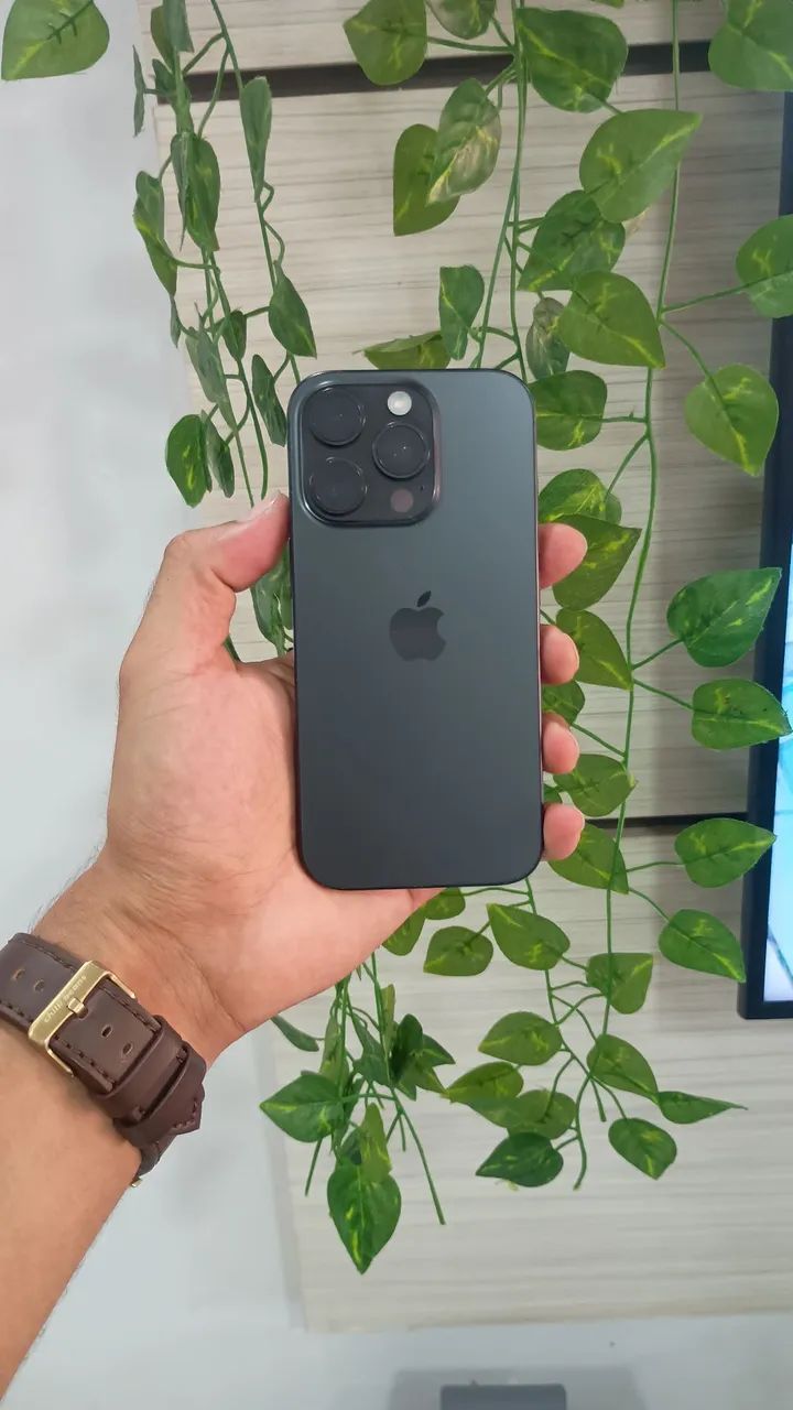 iPhone 16 Pro - Foto 2
