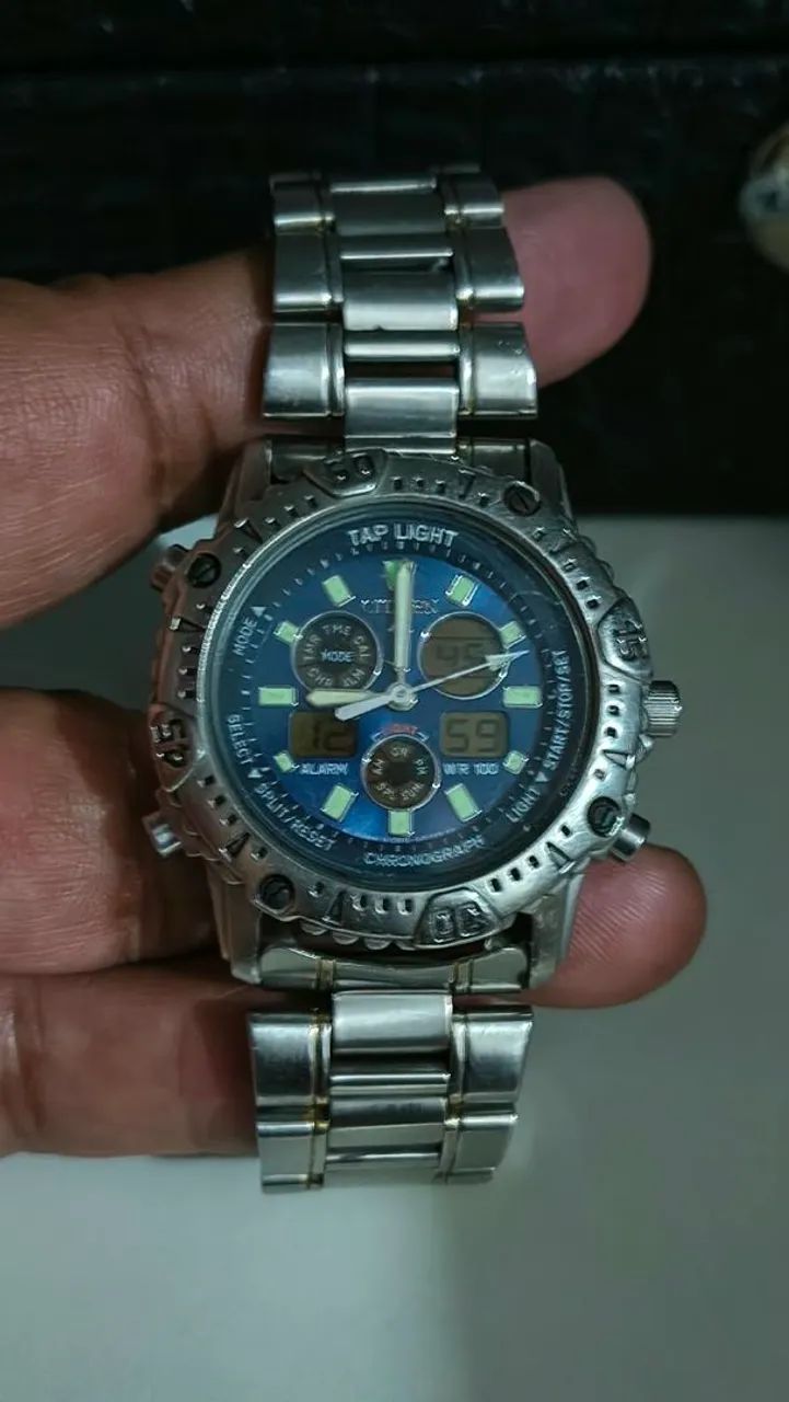 Relógio Citizen C810