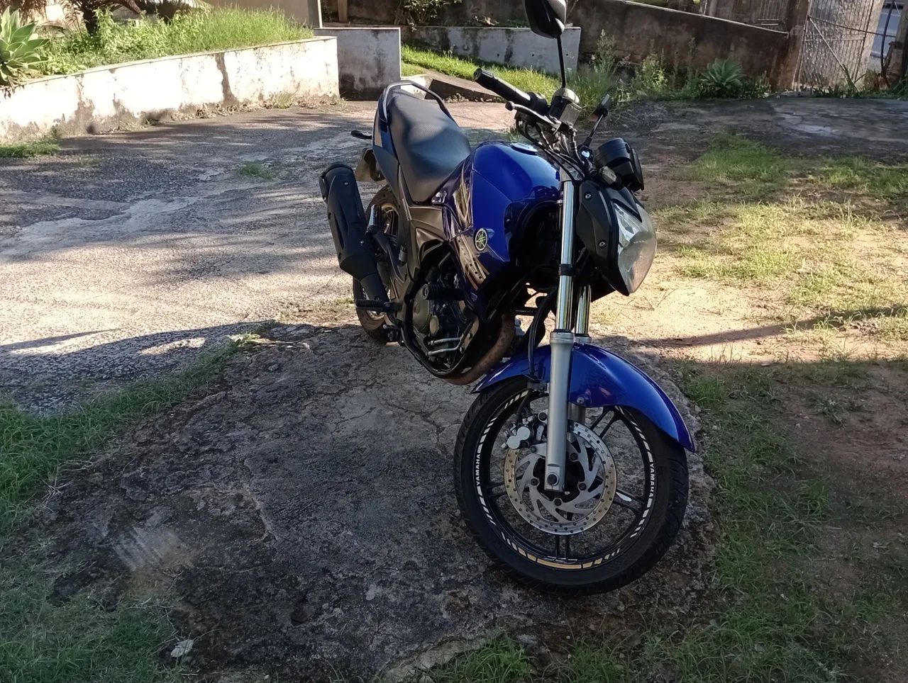 Fazer 250