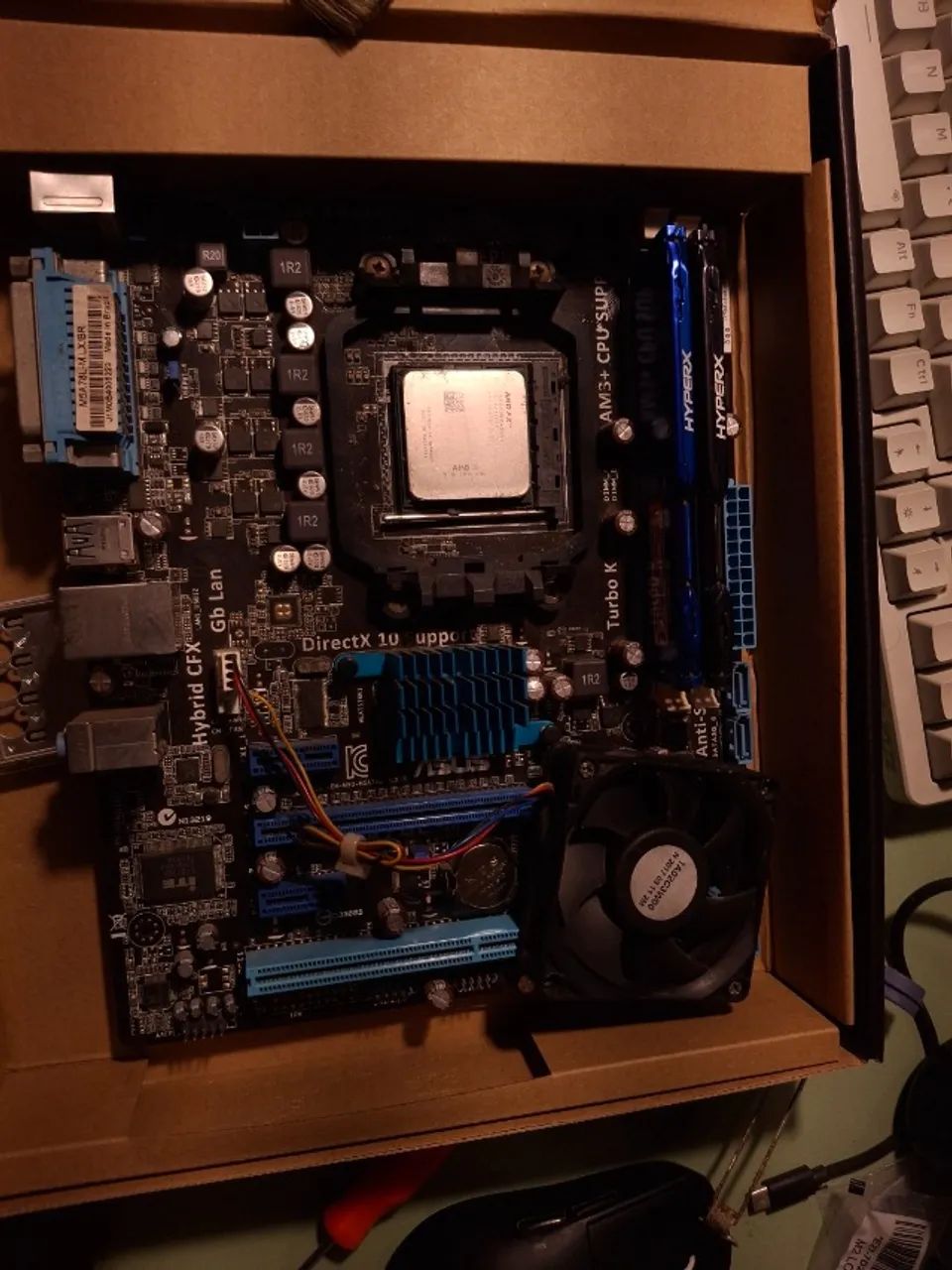 Kit Placa-Mãe, Processador e Memória RAM