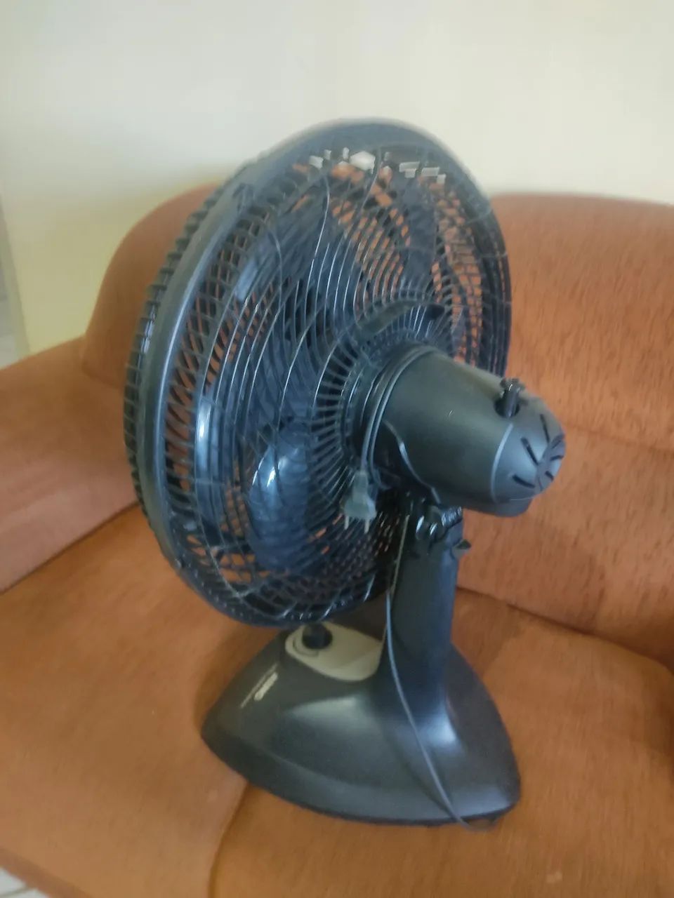 Ventilador Arno 40cm.   80.00 - Foto 2