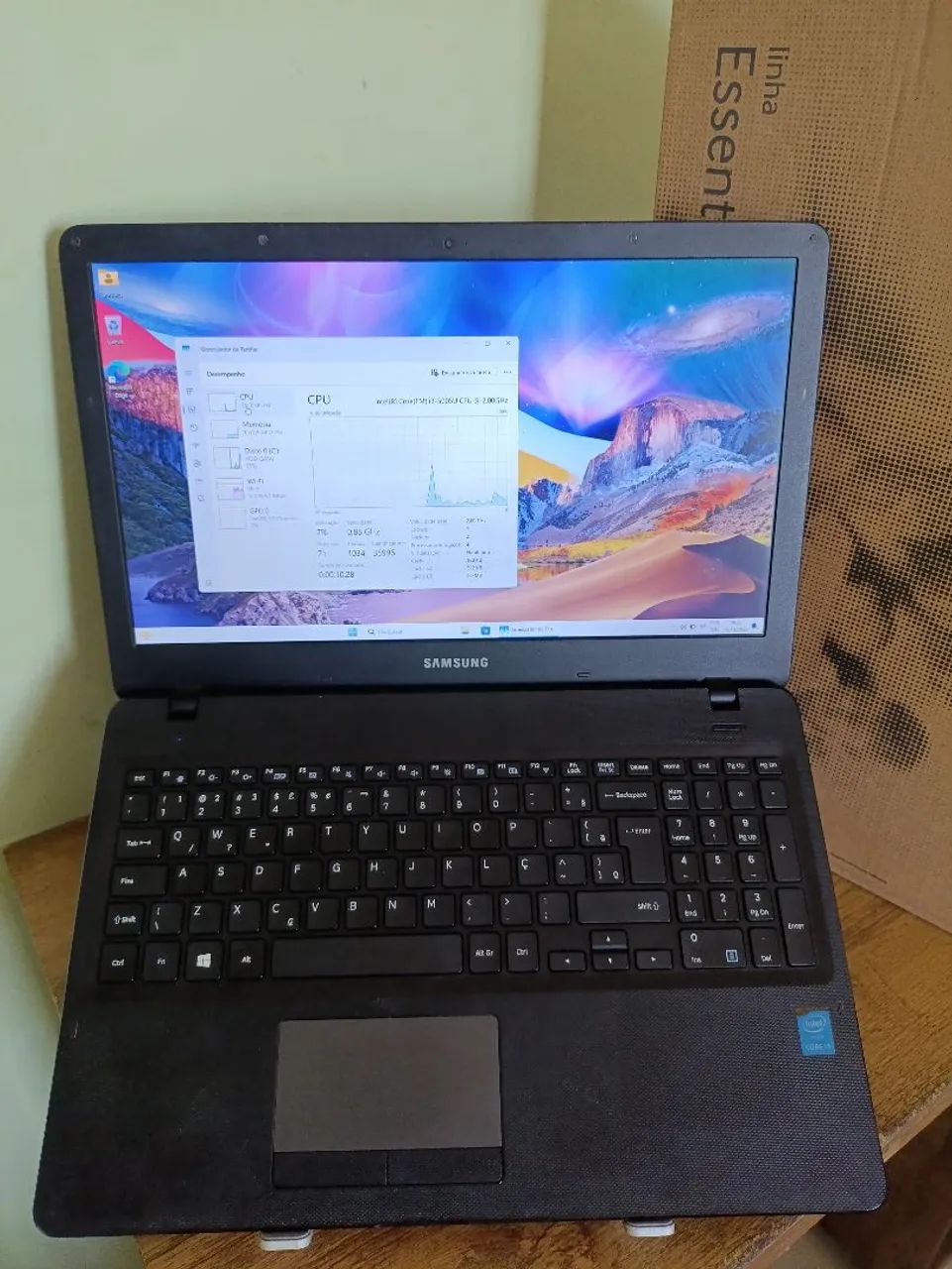 Notebook SAMSUNG Tela de 15.6 e i3 com 8de RAM Windows 11