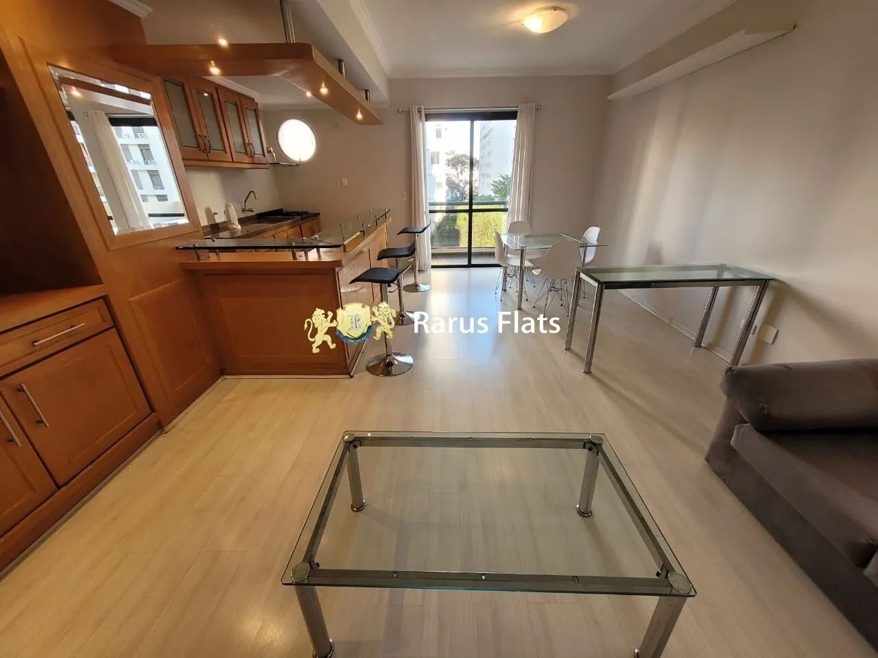 Flat com 2 Quartos para alugar, 92m² - Jardins