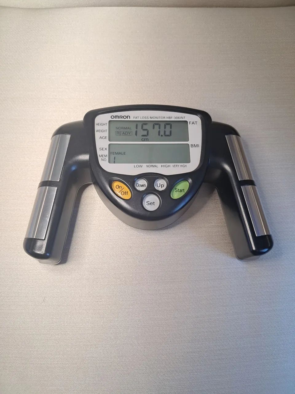 Aparelho de BioImpedância Manual - Omron HBF - 306INT