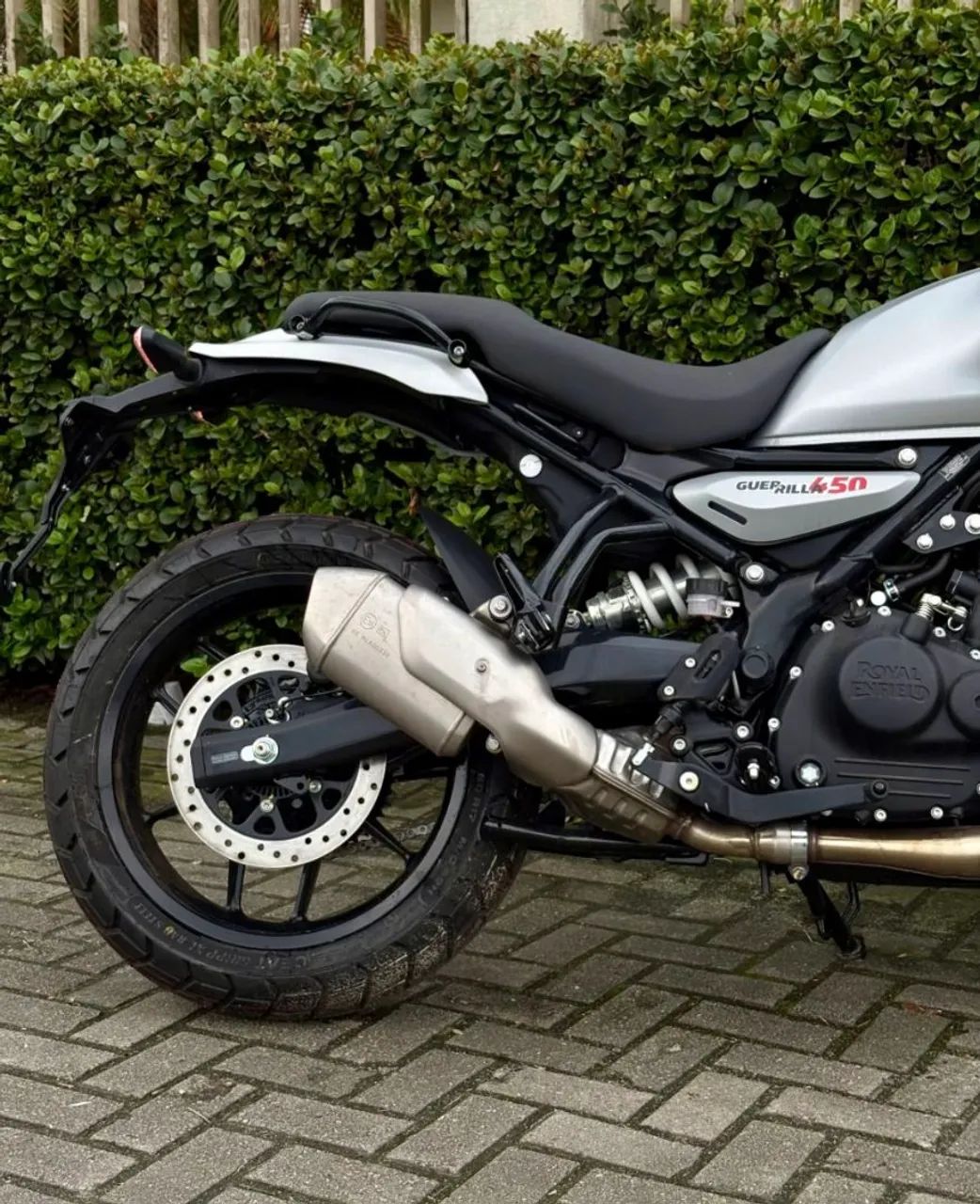 Guerrilla Smoke Silver 450cc - Amanda - Foto 5