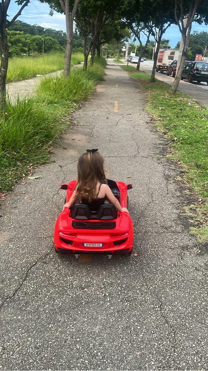 Carrinho infantil elétrico e controle  - Foto 3