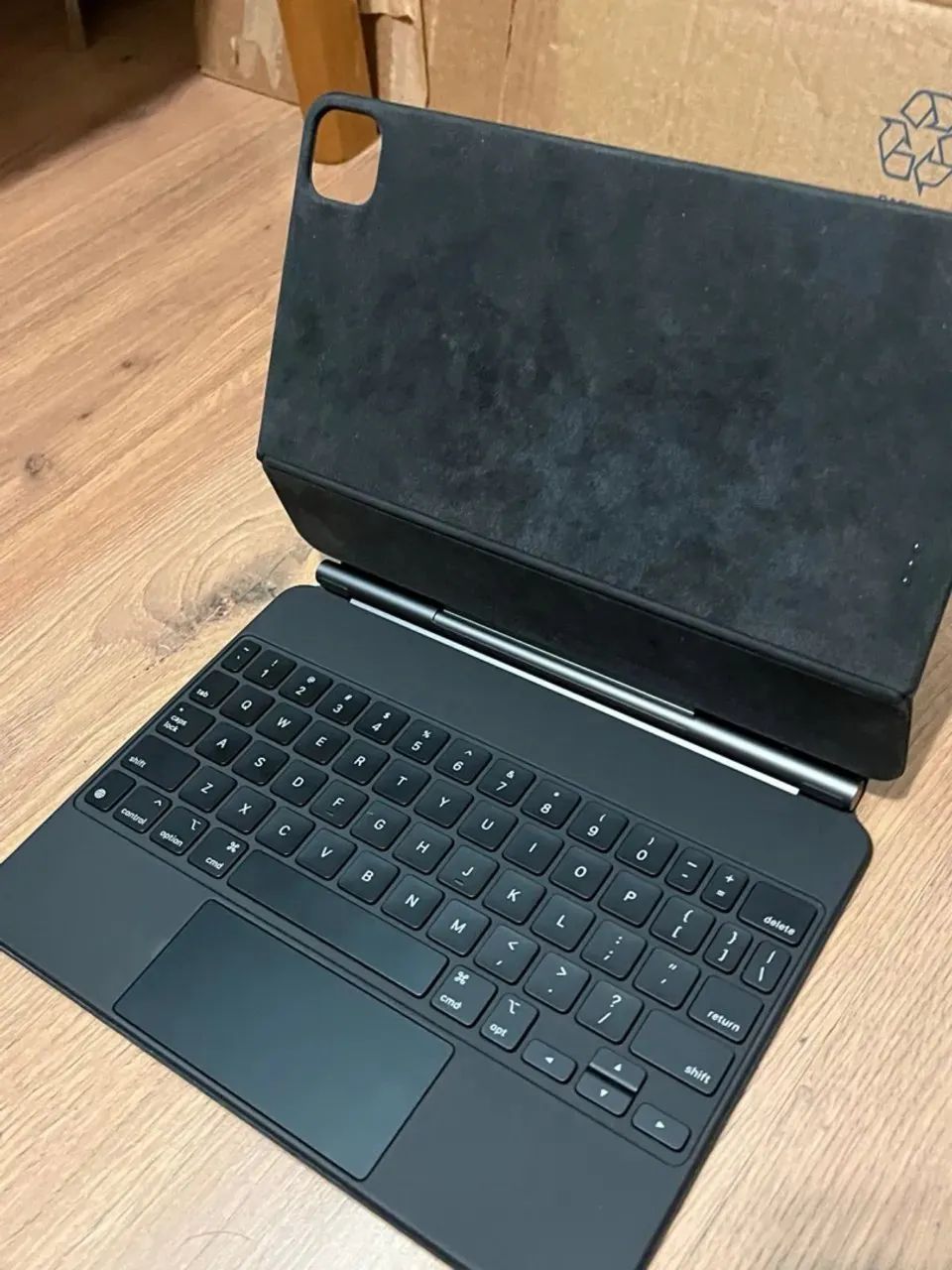 Apple Magic Keyboard - Teclado Touchpad e Capa Mod: A2261 - Foto 3